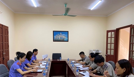 Viện KSND huyện Phúc Thọ thực hiện kiểm sát trực tiếp công tác thi hành...